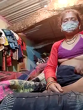 CUTE-004 online show from February 2026 06:17:01 PM