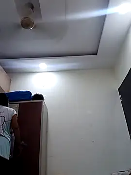 Your-vipasha online show from October 2025 06:52:02 PM