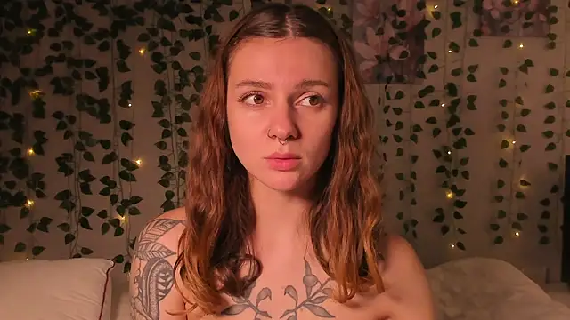 Snapshot of VERY_BAD_GIRLS chatting on September 2025 04:19:02 PM VERY BAD GIRLS online show from September 2025 04:19:02 PM