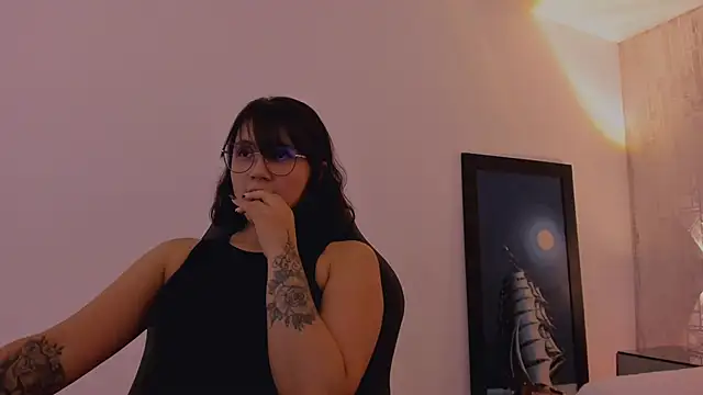 AnnaraLein online show from December 2025 03:35:02 AM