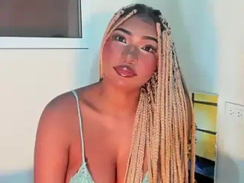 Snapshot of SophiaBloss chatting on June 2026 11:24:02 PM SophiaBloss online show from June 2026 11:24:02 PM