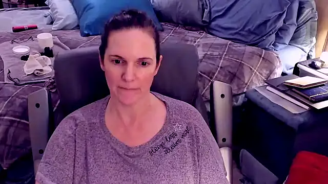 Snapshot of ninajaymes chatting on December 2024 01:40:02 AM ninajaymes online show from December 2024 01:40:02 AM