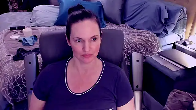 Snapshot of ninajaymes chatting on December 2024 05:12:02 AM ninajaymes online show from December 2024 05:12:02 AM