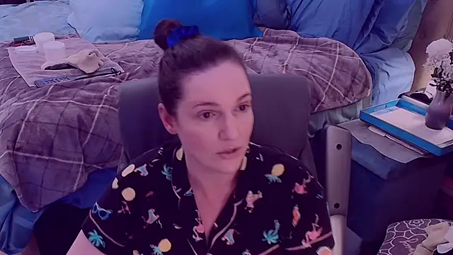 Snapshot of ninajaymes chatting on February 2025 07:14:01 PM ninajaymes online show from February 2025 07:14:01 PM