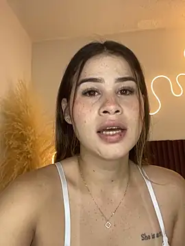 Valeria444 online show from September 2025 12:30:01 PM