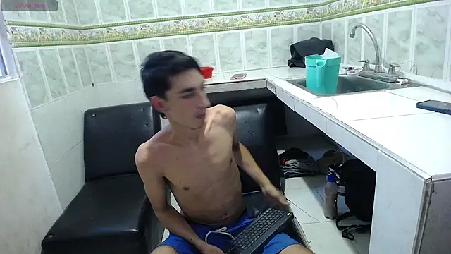 Snapshot of Golosa_hard_sex chatting on November 2025 10:01:01 PM Golosa hard sex online show from November 2025 10:01:01 PM