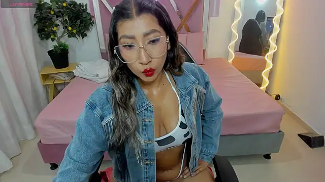 Kenndal tay online show from September 2025 03:17:02 AM