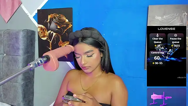 lau-hot online show from March 2026 07:29:01 PM