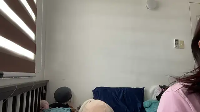 puchienjoyer online show from April 2026 03:35:02 AM