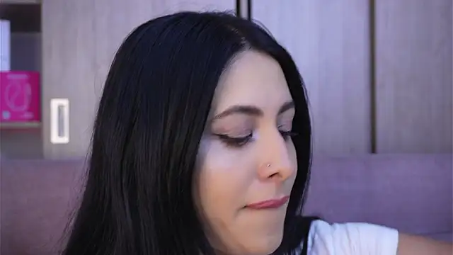 SophiieCumsx online show from March 2026 03:12:01 AM