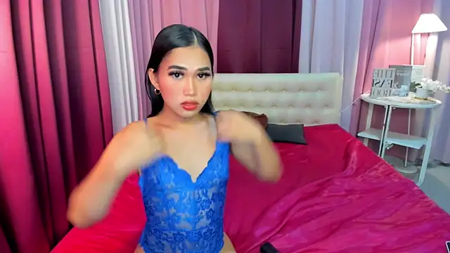 Chantalriches online show from December 2025 06:13:02 PM