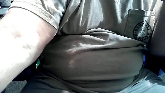 Snapshot of georgew62 chatting on September 2025 03:07:02 AM georgew62 online show from September 2025 03:07:02 AM