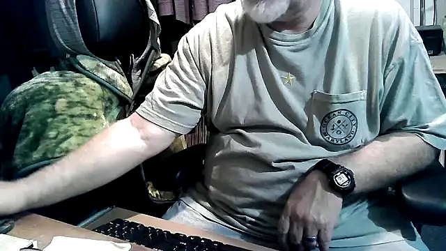 Snapshot of georgew62 chatting on September 2025 05:30:01 AM georgew62 online show from September 2025 05:30:01 AM