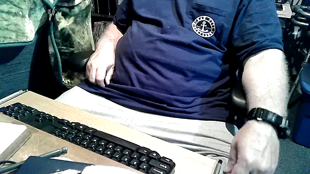 Snapshot of georgew62 chatting on September 2025 03:33:02 AM georgew62 online show from September 2025 03:33:02 AM