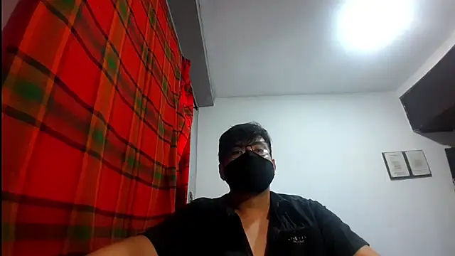 Todd0307 online show from September 2025 08:52:02 PM