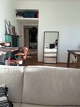 SophiiaStarr online show from September 2025 04:06:02 PM