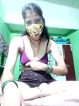 Maya8080 online show from September 2025 08:02:02 AM