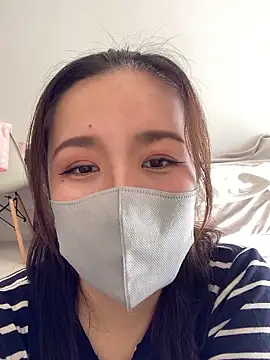 NATSUMI00 online show from September 2025 05:34:02 AM