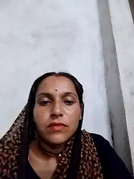 Snapshot of Sonam_shinde chatting on September 2025 05:04:01 PM Sonam shinde online show from September 2025 05:04:01 PM
