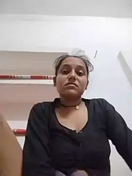 Snapshot of Sonam_shinde chatting on July 2026 05:52:01 PM Sonam shinde online show from July 2026 05:52:01 PM
