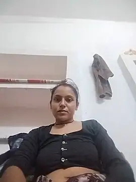 Snapshot of Sonam_shinde chatting on July 2026 05:59:01 PM Sonam shinde online show from July 2026 05:59:01 PM