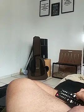 ErickFelipe25 online show from January 2026 06:32:02 PM