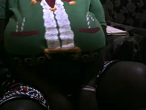 Snapshot of HornyDrop chatting on October 2025 04:12:01 AM HornyDrop online show from October 2025 04:12:01 AM