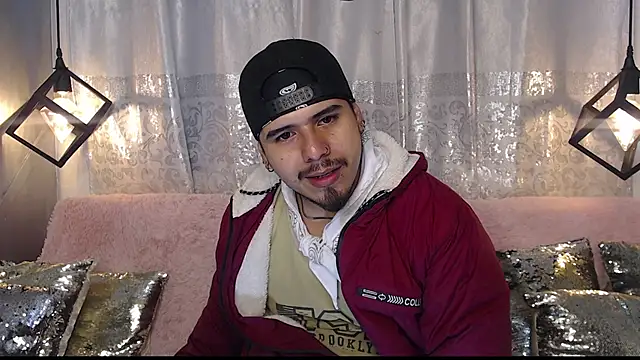 Snapshot of thiago_bos chatting on September 2025 11:22:02 AM thiago bos online show from September 2025 11:22:02 AM