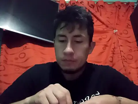 True Di online show from October 2025 01:56:01 AM