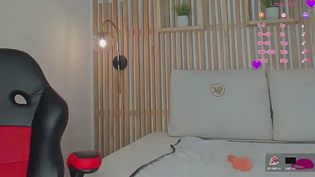 emma cleir online show from September 2025 06:44:02 PM