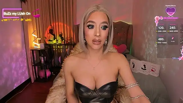 Dream Goddess online show from December 2024 02:22:02 PM