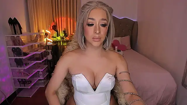 Dream Goddess online show from January 2026 10:42:02 AM