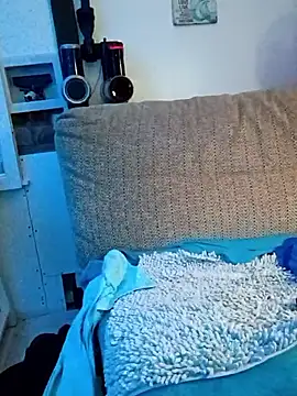 Mrluckstick online show from November 2025 11:41:01 PM