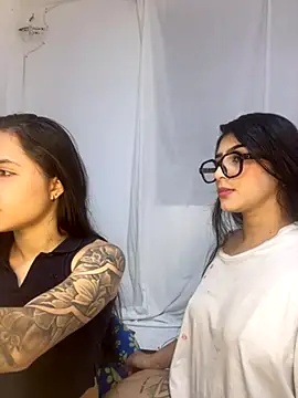 Sweet and Rous0 online show from November 2025 03:30:02 AM