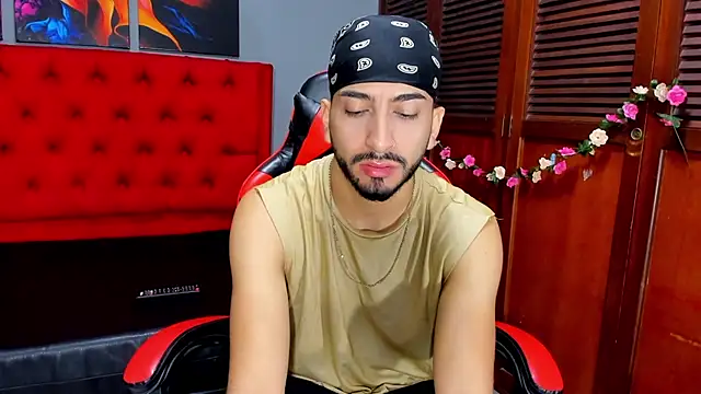 Snapshot of EthanMontana chatting on September 2025 01:22:02 PM EthanMontana online show from September 2025 01:22:02 PM