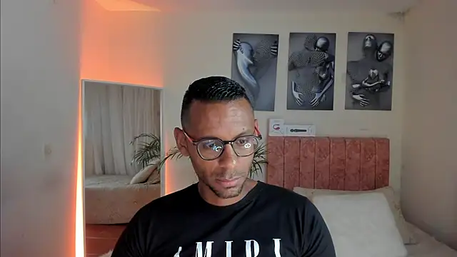 KingEdward  online show from October 2025 10:22:02 AM