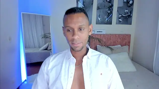 KingEdward  online show from October 2025 10:05:02 AM