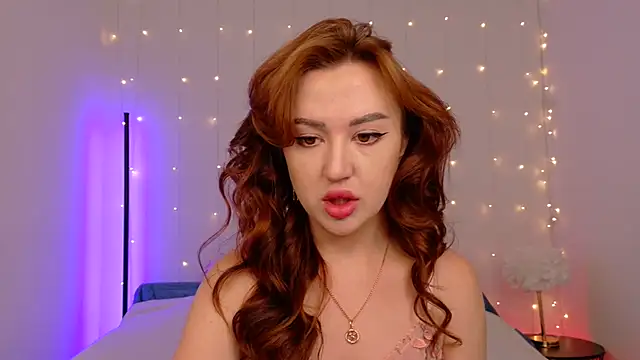 Lilli petite online show from September 2025 02:11:02 AM
