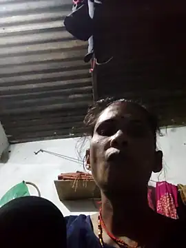 Snapshot of Love_bhabi chatting on October 2025 03:32:01 PM Love bhabi online show from October 2025 03:32:01 PM