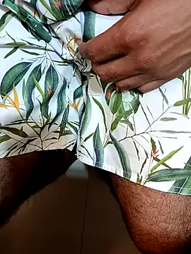 Gallo001 online show from November 2025 11:23:02 AM