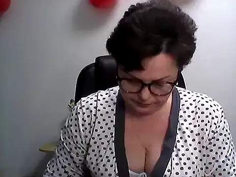 EllaLove2277 online show from February 2026 06:31:01 AM