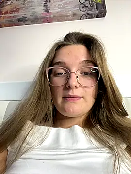 Snapshot of Bellatrisssaa chatting on November 2025 02:06:02 PM Bellatrisssaa online show from November 2025 02:06:02 PM