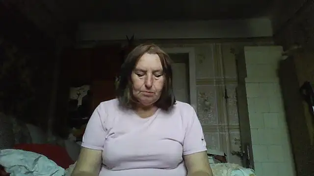 AnnaLive570 online show from October 2025 12:47:01 PM