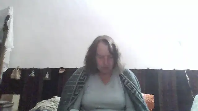 Snapshot of AnnaLive570 chatting on May 2026 01:35:02 AM AnnaLive570 online show from May 2026 01:35:02 AM