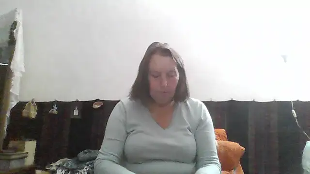 Snapshot of AnnaLive570 chatting on May 2026 04:08:02 AM AnnaLive570 online show from May 2026 04:08:02 AM