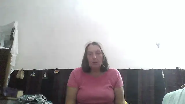 Snapshot of AnnaLive570 chatting on May 2026 05:32:02 PM AnnaLive570 online show from May 2026 05:32:02 PM