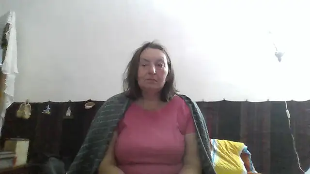 Snapshot of AnnaLive570 chatting on June 2026 02:25:02 AM AnnaLive570 online show from June 2026 02:25:02 AM
