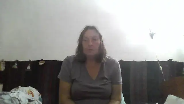 Snapshot of AnnaLive570 chatting on July 2026 03:25:02 AM AnnaLive570 online show from July 2026 03:25:02 AM