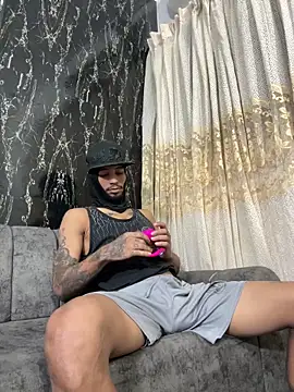 Snapshot of carl_jhonson821 chatting on October 2025 02:28:01 PM carl jhonson821 online show from October 2025 02:28:01 PM