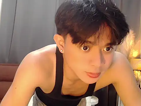 Snapshot of NautyBoyBrazeen_143 chatting on April 2026 01:25:02 PM NautyBoyBrazeen 143 online show from April 2026 01:25:02 PM